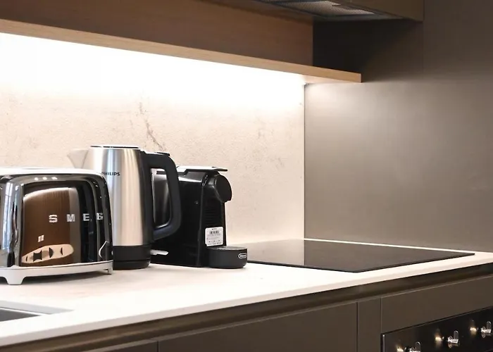 Luxury - 15 Min Duomo Apartment *